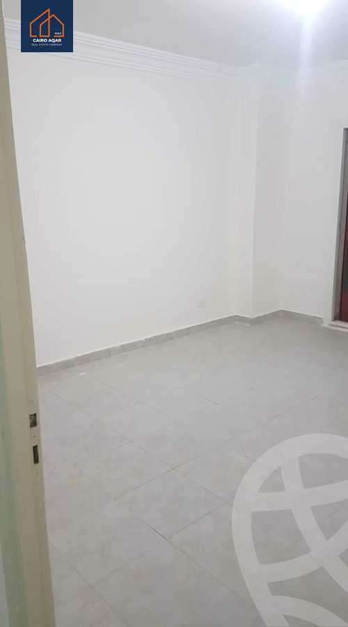 https://aqarmap.com.eg/ar/listing/5602694-for-sale-cairo-new-cairo-lrhb-city-phase-5-talaat-mostafa-st