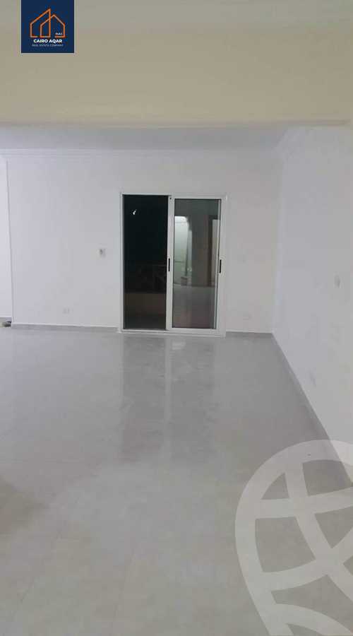 https://aqarmap.com.eg/ar/listing/5602694-for-sale-cairo-new-cairo-lrhb-city-phase-5-talaat-mostafa-st