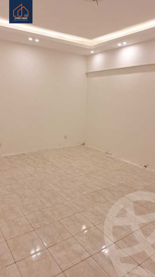 https://aqarmap.com.eg/en/listing/5602982-for-sale-cairo-new-cairo-lrhb-city-mtdd-lrhb-phase-8