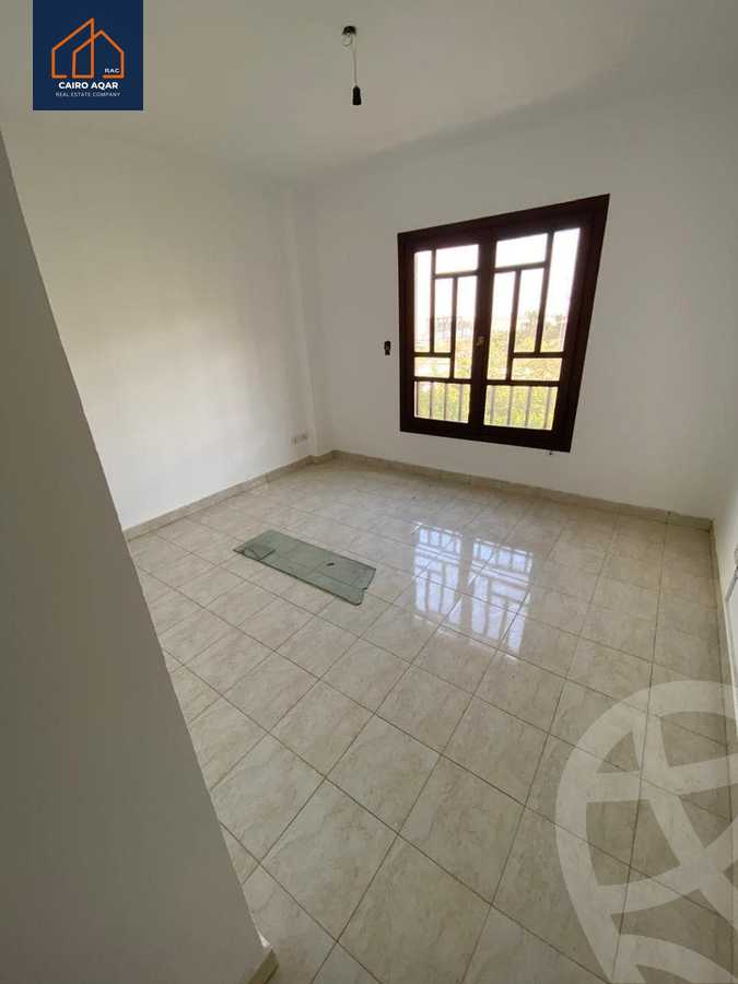 https://aqarmap.com.eg/en/listing/5619760-for-rent-cairo-new-cairo-lrhb-city-phase-5-talaat-mostafa-st