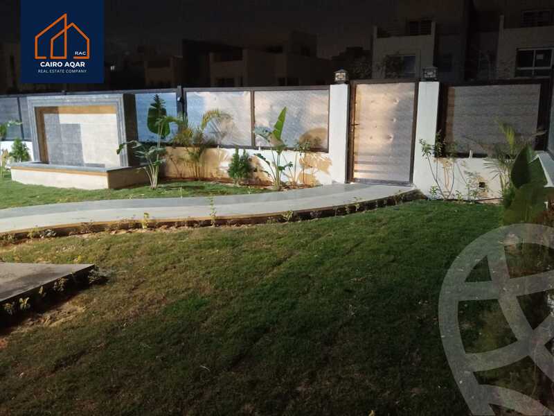 https://aqarmap.com.eg/en/listing/5619773-for-rent-cairo-new-cairo-compounds-hyde-park-centre-ville-hyde-park
