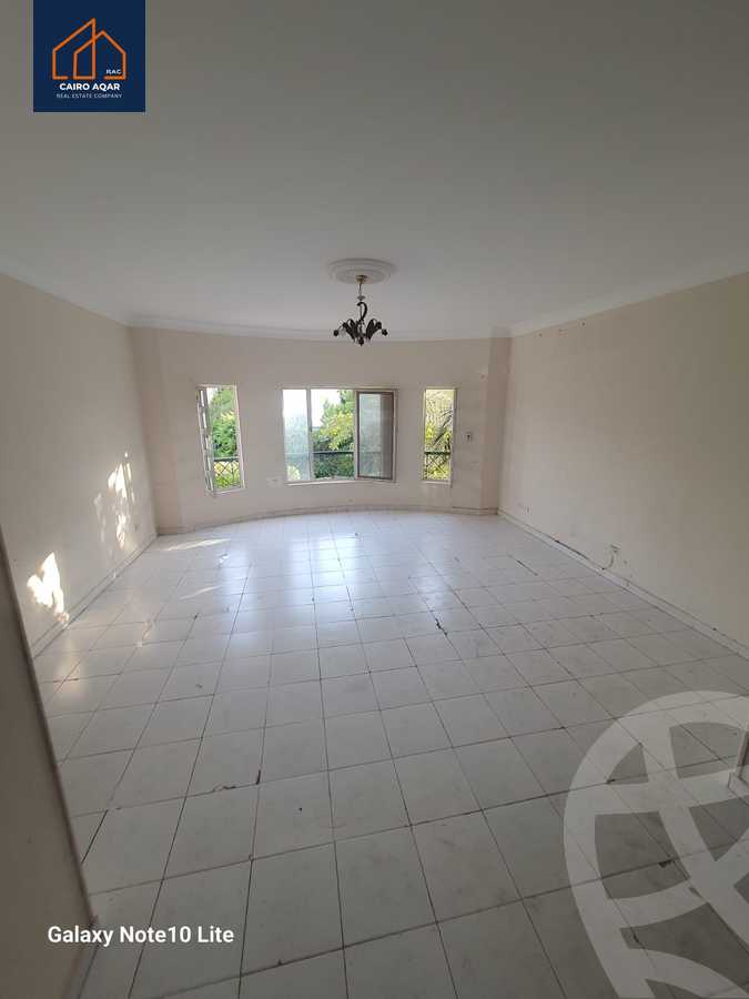 https://aqarmap.com.eg/en/listing/5622943-for-rent-cairo-new-cairo-lrhb-city-phase-1-ahmed-rami-st
