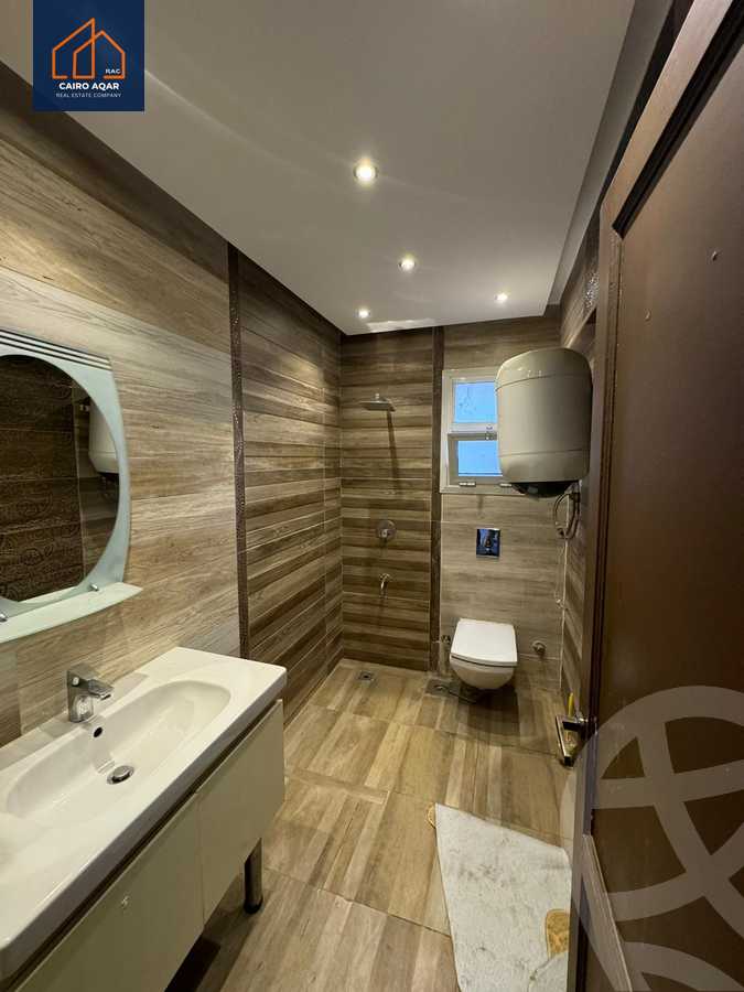 https://aqarmap.com.eg/en/listing/5622953-for-sale-cairo-new-cairo-lrhb-city-mtdd-lrhb-phase-8