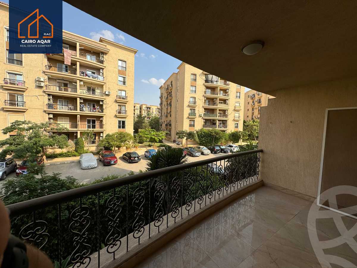 https://aqarmap.com.eg/en/listing/5622953-for-sale-cairo-new-cairo-lrhb-city-mtdd-lrhb-phase-8