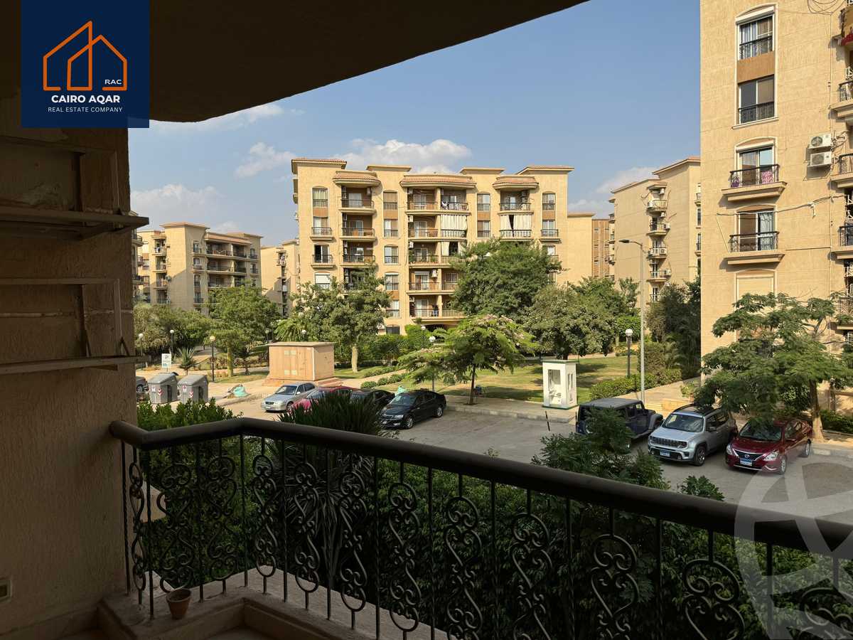 https://aqarmap.com.eg/en/listing/5622953-for-sale-cairo-new-cairo-lrhb-city-mtdd-lrhb-phase-8