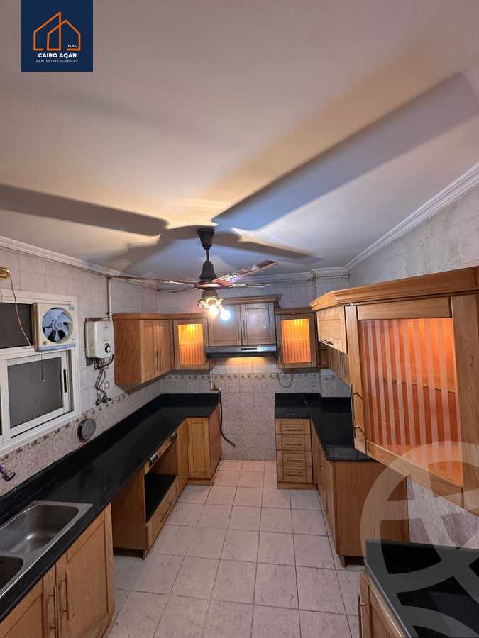 https://aqarmap.com.eg/en/listing/5623429-for-rent-cairo-new-cairo-lrhb-city-phase-4-mohammed-farid-st