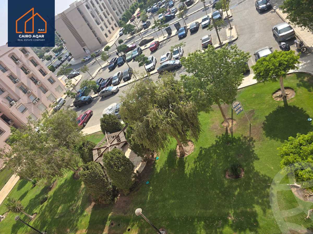 https://aqarmap.com.eg/ar/listing/5623685-for-sale-cairo-new-cairo-lrhb-city-phase-2-amr-ibn-el-aas-st