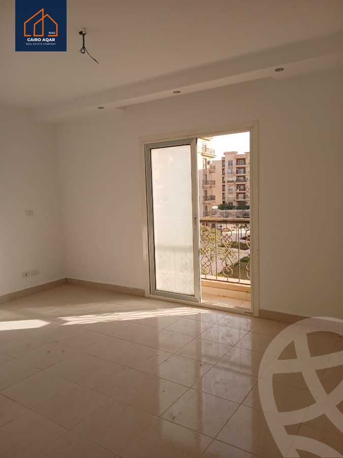 https://aqarmap.com.eg/en/listing/5626197-for-sale-cairo-new-cairo-lrhb-city-mtdd-lrhb-phase-7