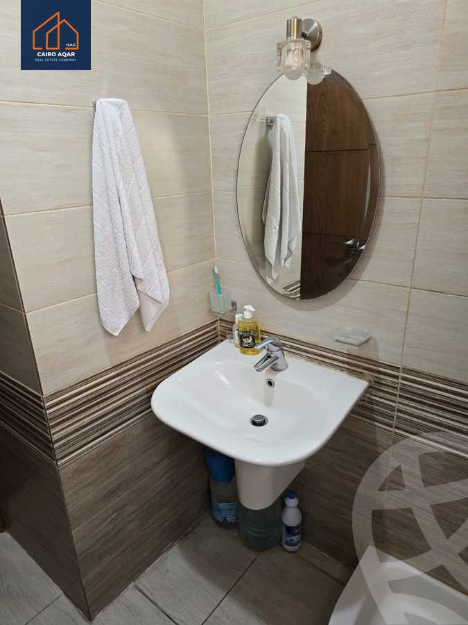 https://aqarmap.com.eg/en/listing/5628663-for-sale-cairo-new-cairo-lrhb-city-mtdd-lrhb-doctor-magdi-yacoub-st