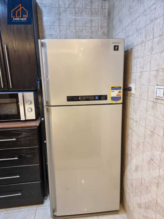 https://aqarmap.com.eg/ar/listing/5638042-for-rent-cairo-new-cairo-lrhb-city-phase-5-talaat-mostafa-st