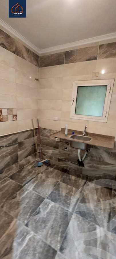 https://aqarmap.com.eg/en/listing/5643536-for-rent-cairo-new-cairo-lrhb-city-phase-1-ahmed-rami-st
