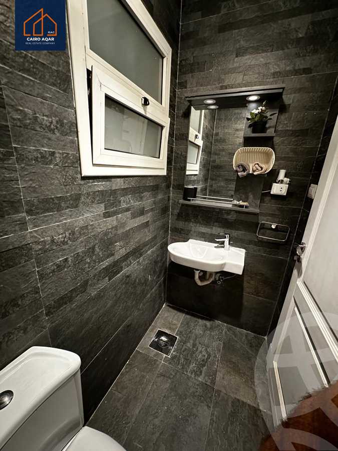 https://aqarmap.com.eg/en/listing/5643630-for-sale-cairo-new-cairo-lrhb-city-mtdd-lrhb-phase-7