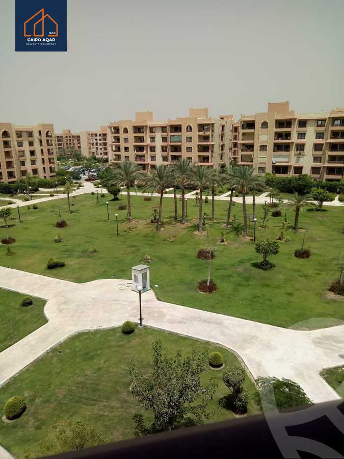 https://aqarmap.com.eg/ar/listing/5643728-for-rent-cairo-new-cairo-lrhb-city-phase-5-talaat-mostafa-st