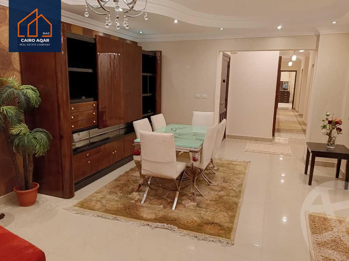https://aqarmap.com.eg/ar/listing/5651010-for-sale-cairo-new-cairo-lrhb-city-phase-5-talaat-mostafa-st