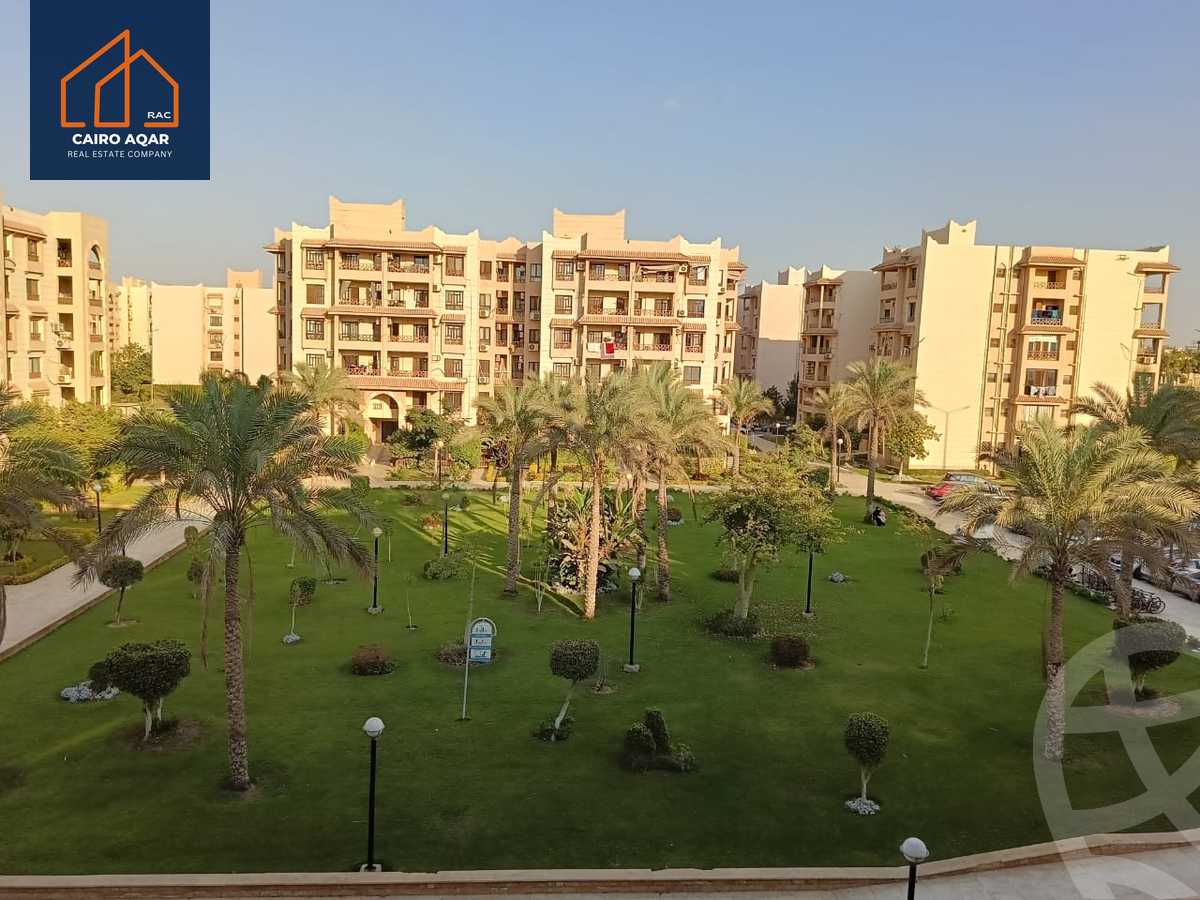 https://aqarmap.com.eg/ar/listing/5651010-for-sale-cairo-new-cairo-lrhb-city-phase-5-talaat-mostafa-st