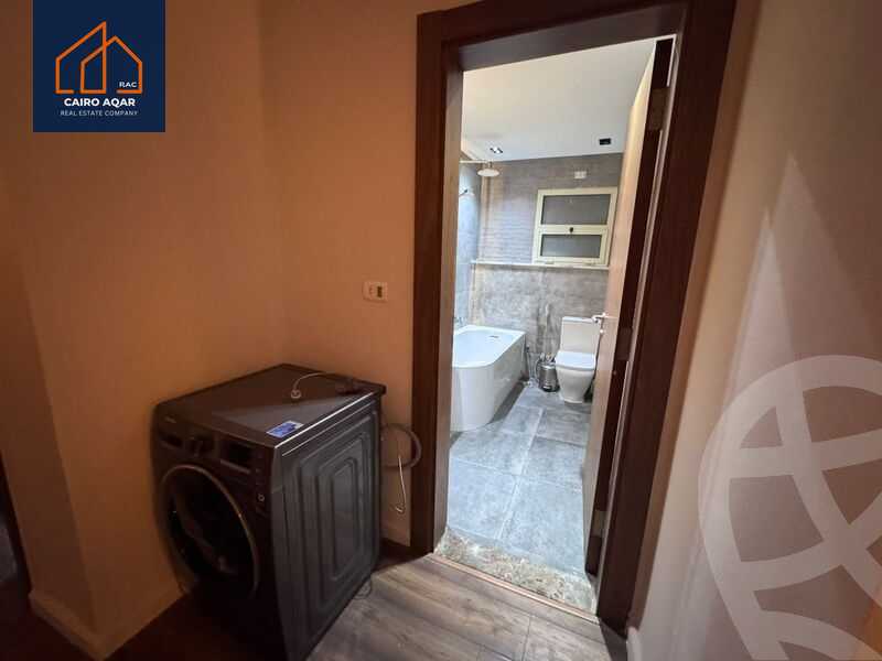 https://aqarmap.com.eg/ar/listing/5651263-for-rent-cairo-new-cairo-lrhb-city-phase-5-talaat-mostafa-st