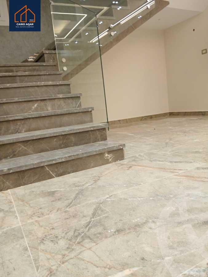https://aqarmap.com.eg/en/listing/5661561-for-rent-cairo-new-cairo-compounds-hyde-park-centre-ville-hyde-park