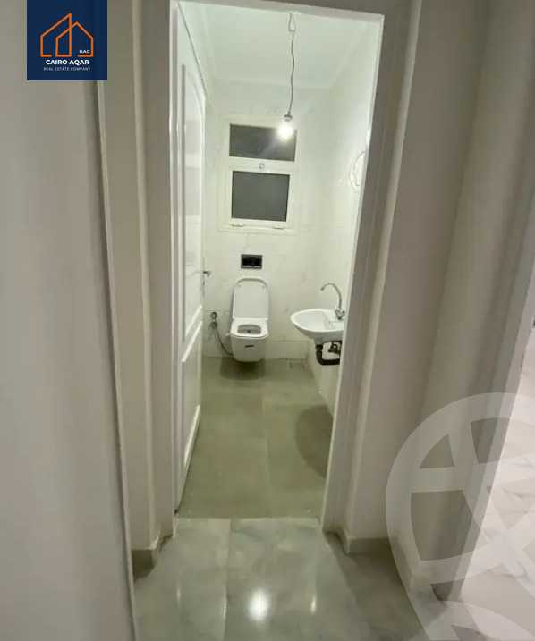 https://aqarmap.com.eg/en/listing/5664588-for-sale-cairo-new-cairo-lrhb-city-phase-4-mohammed-farid-st
