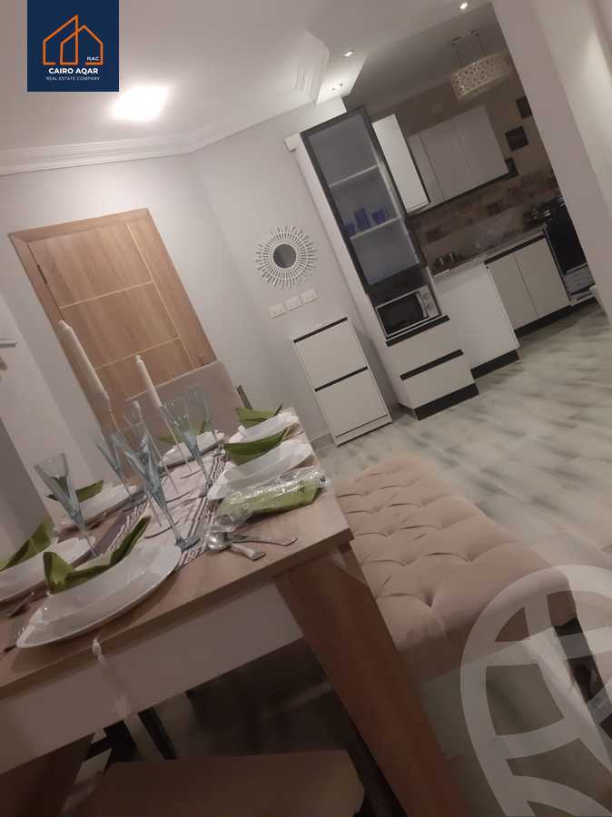 https://aqarmap.com.eg/ar/listing/5664976-for-rent-cairo-new-cairo-lrhb-city-phase-5-ibn-al-nafees-st