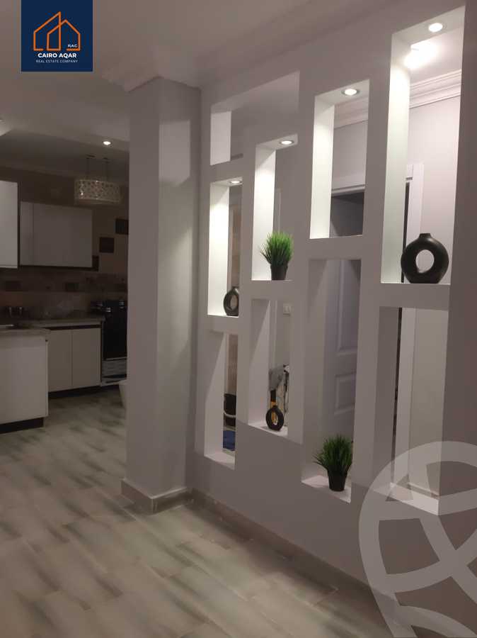 https://aqarmap.com.eg/ar/listing/5664976-for-rent-cairo-new-cairo-lrhb-city-phase-5-ibn-al-nafees-st
