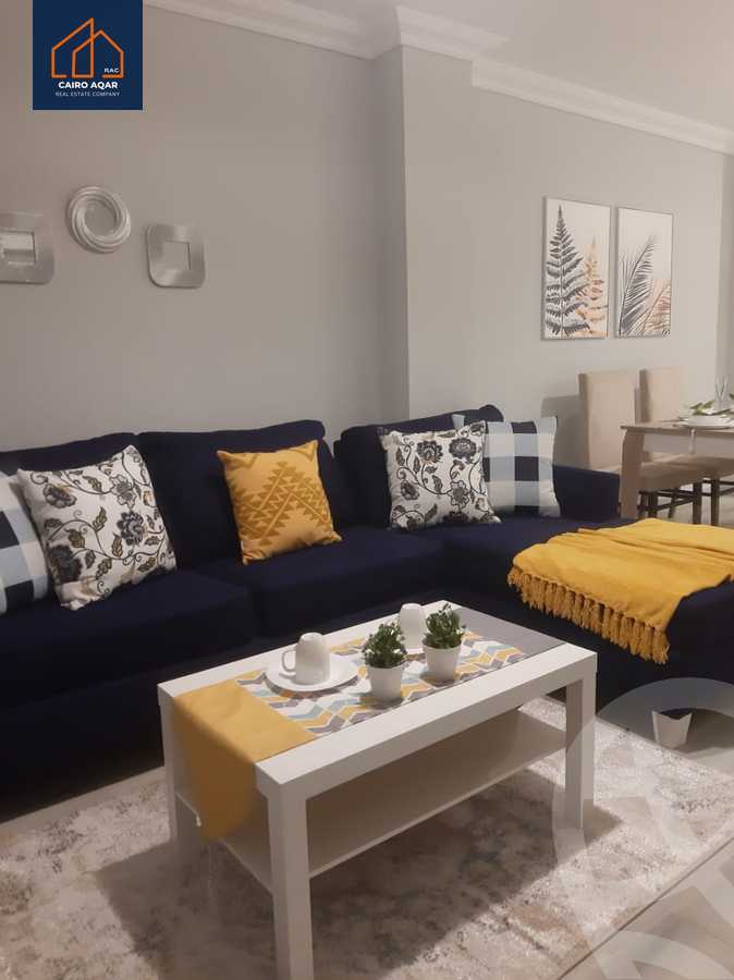 https://aqarmap.com.eg/ar/listing/5664976-for-rent-cairo-new-cairo-lrhb-city-phase-5-ibn-al-nafees-st