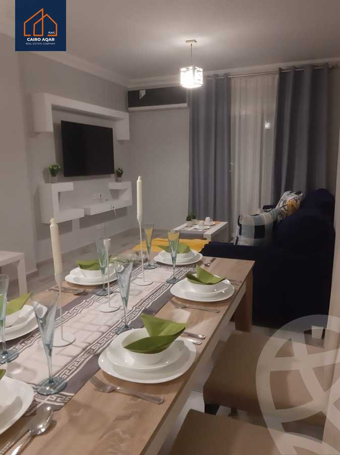 https://aqarmap.com.eg/ar/listing/5664976-for-rent-cairo-new-cairo-lrhb-city-phase-5-ibn-al-nafees-st