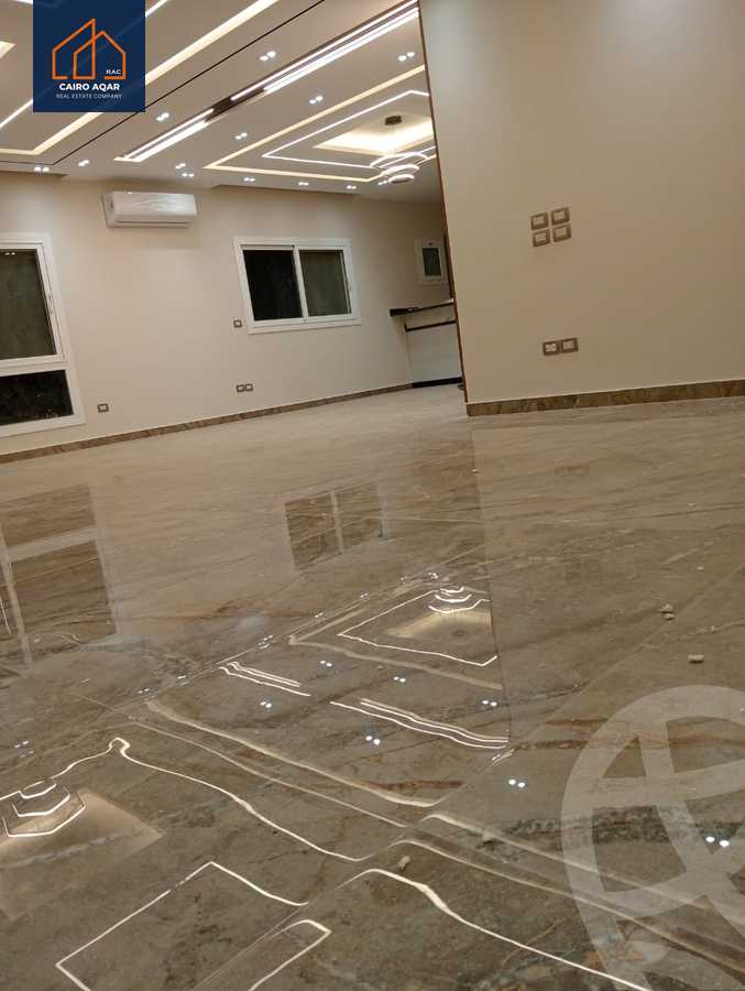 https://aqarmap.com.eg/ar/listing/5665172-for-rent-cairo-new-cairo-compounds-hyde-park-centre-ville-hyde-park