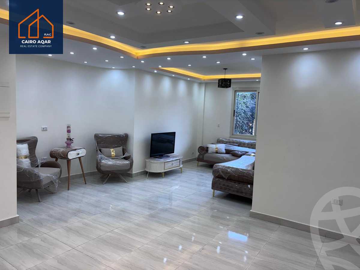 https://aqarmap.com.eg/en/listing/5665758-for-sale-cairo-new-cairo-lrhb-city-phase-4-mohammed-farid-st