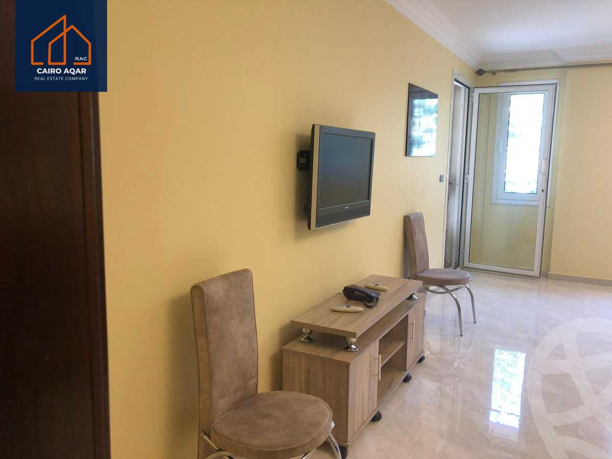 https://aqarmap.com.eg/ar/listing/5668823-for-rent-cairo-new-cairo-lrhb-city-phase-4-mostafa-el-nahaas-st