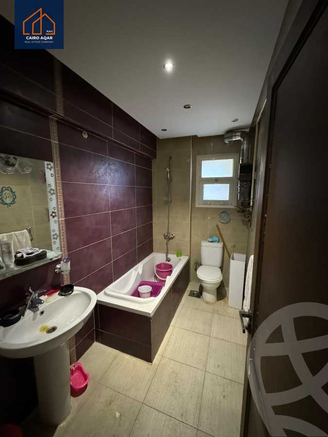 https://aqarmap.com.eg/en/listing/5669508-for-sale-cairo-new-cairo-lrhb-city-mtdd-lrhb-phase-8