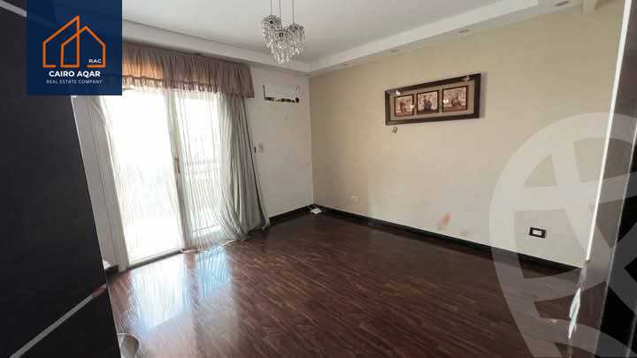 https://aqarmap.com.eg/en/listing/5674977-for-rent-cairo-new-cairo-lrhb-city-phase-4-mohammed-farid-st