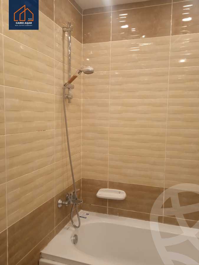 https://aqarmap.com.eg/en/listing/5675689-for-rent-cairo-new-cairo-lrhb-city-phase-5-talaat-mostafa-st