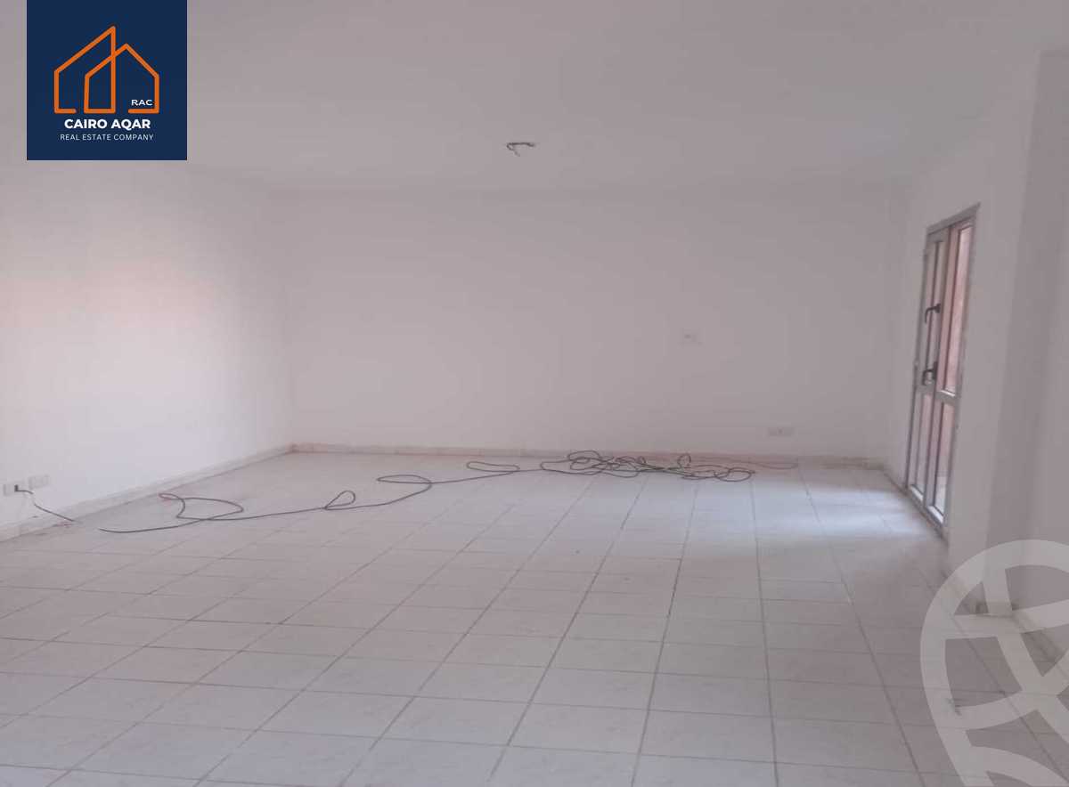 https://aqarmap.com.eg/en/listing/5675826-for-rent-cairo-new-cairo-lrhb-city-phase-5-talaat-mostafa-st