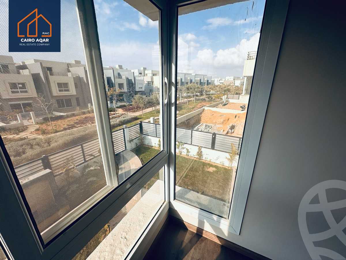 https://aqarmap.com.eg/en/listing/5692733-for-rent-cairo-new-cairo-compounds-hyde-park-centre-ville-hyde-park