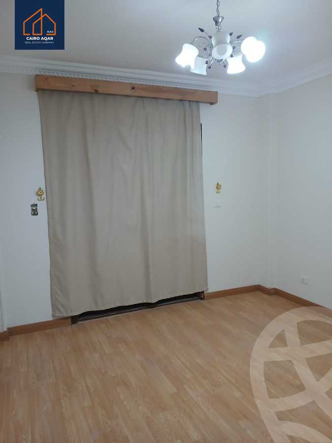 https://aqarmap.com.eg/ar/listing/5696038-for-rent-cairo-new-cairo-lrhb-city-phase-5-talaat-mostafa-st