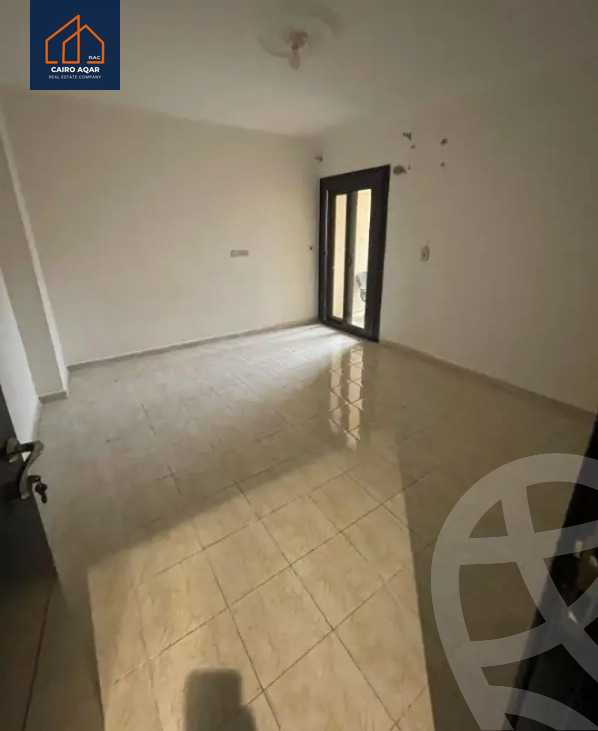 https://aqarmap.com.eg/ar/listing/5728584-for-rent-cairo-new-cairo-lrhb-city-phase-5-talaat-mostafa-st