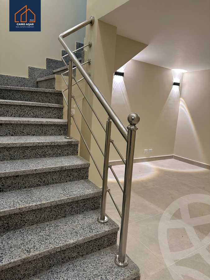 https://aqarmap.com.eg/en/listing/5728634-for-rent-cairo-new-cairo-lrhb-city-phase-8