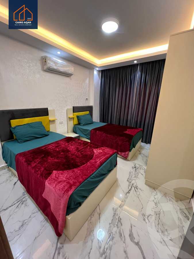 https://aqarmap.com.eg/en/listing/5729640-for-rent-cairo-new-cairo-lrhb-city-phase-1-taha-hussein-st