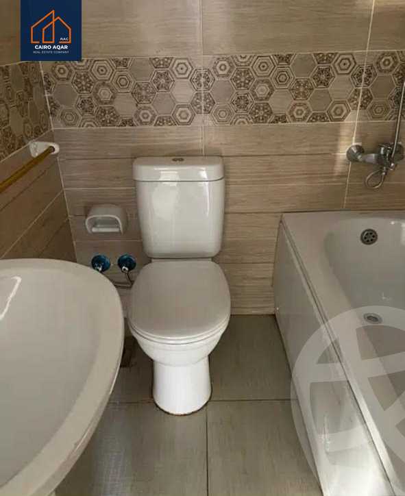 https://aqarmap.com.eg/en/listing/5732347-for-sale-cairo-new-cairo-lrhb-city-mtdd-lrhb-phase-7