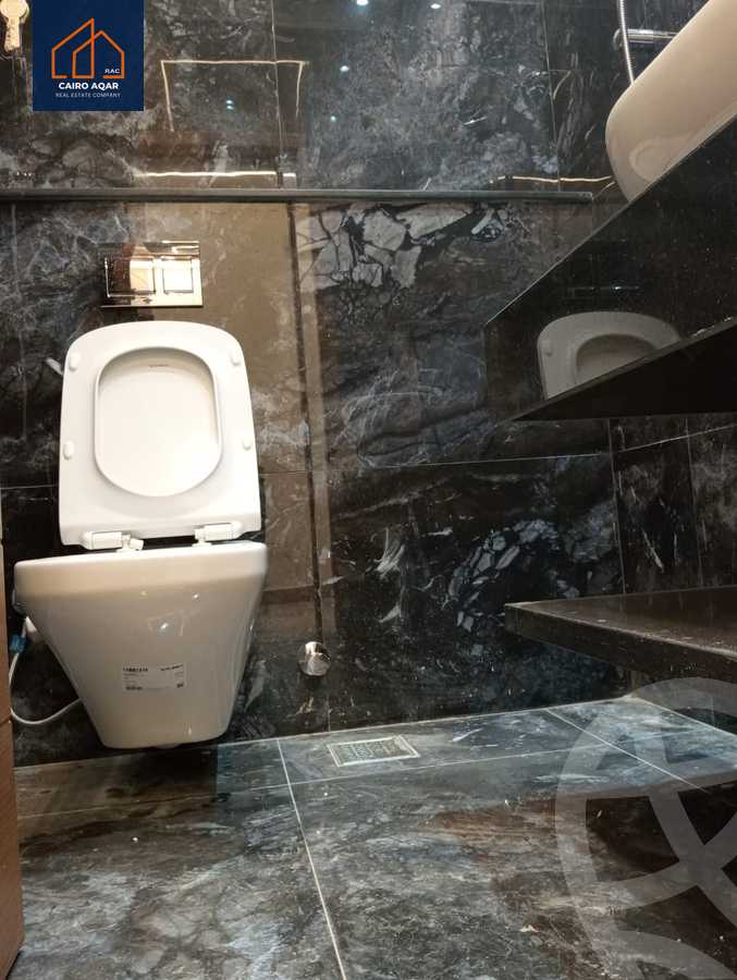https://aqarmap.com.eg/en/listing/5741585-for-rent-cairo-new-cairo-compounds-hyde-park-centre-ville-hyde-park