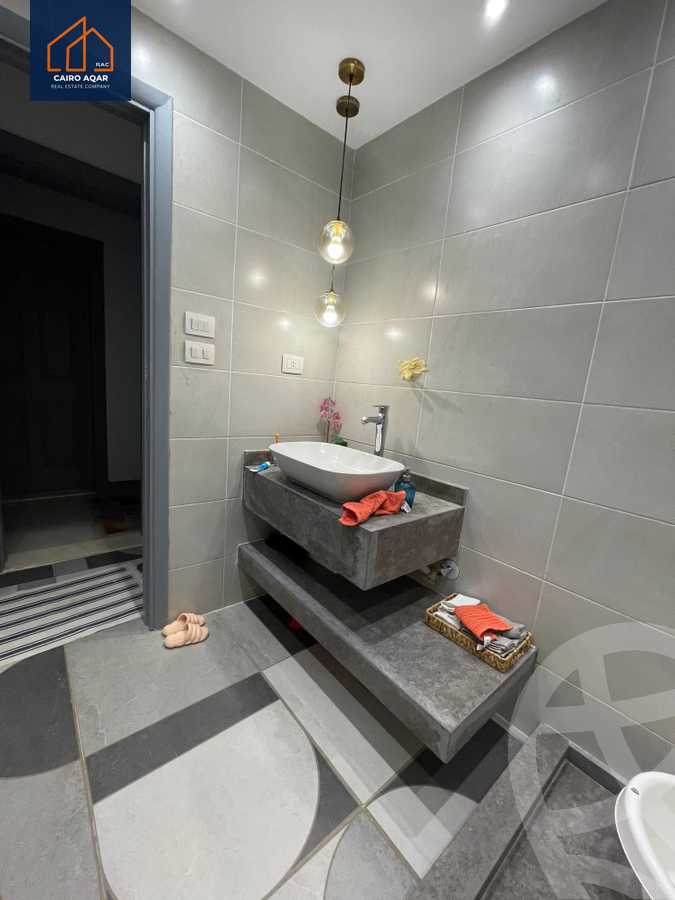 https://aqarmap.com.eg/en/listing/5752072-for-sale-cairo-new-cairo-lrhb-city-phase-5-talaat-mostafa-st