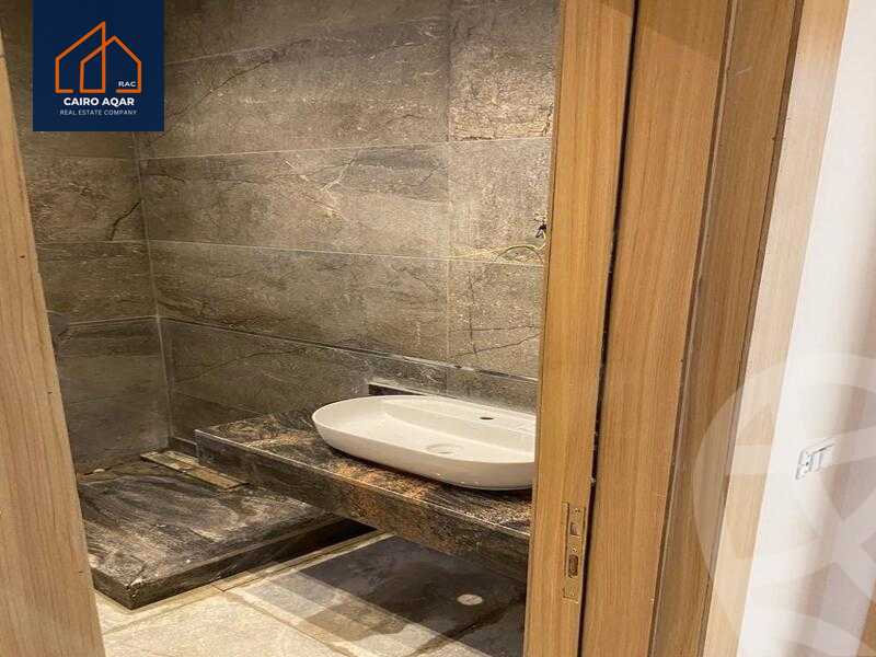 https://aqarmap.com.eg/en/listing/5754369-for-sale-cairo-new-cairo-lrhb-city-mtdd-lrhb-phase-10-farouk-el-baz-st