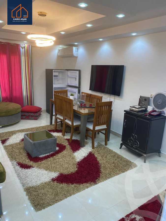 https://aqarmap.com.eg/en/listing/5760262-for-rent-cairo-new-cairo-lrhb-city-phase-1-taha-hussein-st