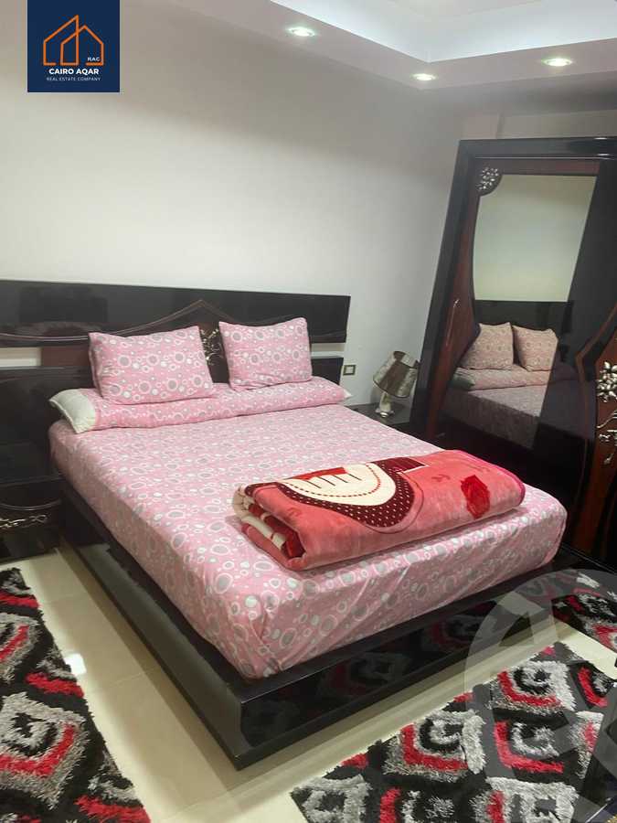 https://aqarmap.com.eg/en/listing/5760262-for-rent-cairo-new-cairo-lrhb-city-phase-1-taha-hussein-st