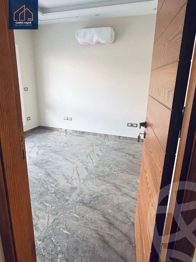https://aqarmap.com.eg/en/listing/5760284-for-rent-cairo-new-cairo-compounds-hyde-park-cluster-18-hyde-park