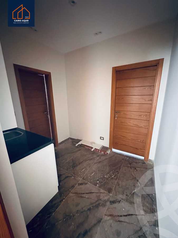 https://aqarmap.com.eg/ar/listing/5782832-for-rent-cairo-new-cairo-compounds-hyde-park-park-corner-hyde-park