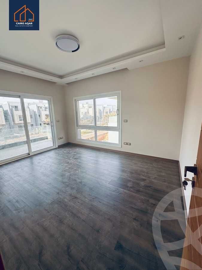 https://aqarmap.com.eg/ar/listing/5782832-for-rent-cairo-new-cairo-compounds-hyde-park-park-corner-hyde-park