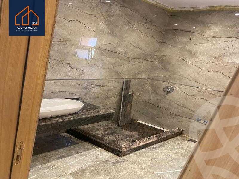 https://aqarmap.com.eg/en/listing/5783228-for-sale-cairo-new-cairo-lrhb-city-mtdd-lrhb-phase-10-farouk-el-baz-st