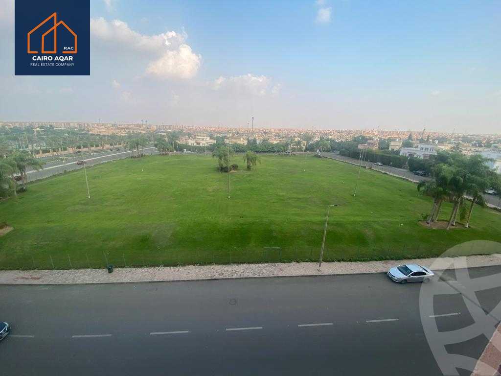 https://aqarmap.com.eg/en/listing/5785196-for-rent-cairo-new-cairo-lrhb-city-phase-1-ahmed-rami-st
