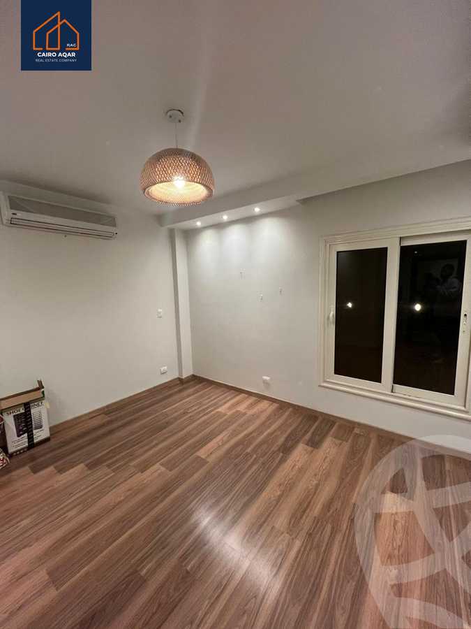 https://aqarmap.com.eg/en/listing/5788992-for-sale-cairo-new-cairo-lrhb-city-phase-4-mostafa-el-nahaas-st